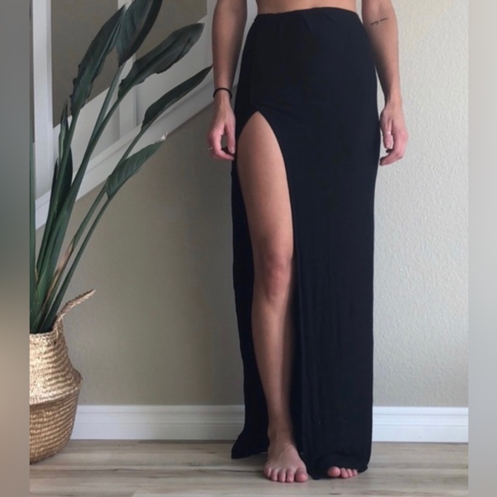 Novella Royale Black Viva skirt